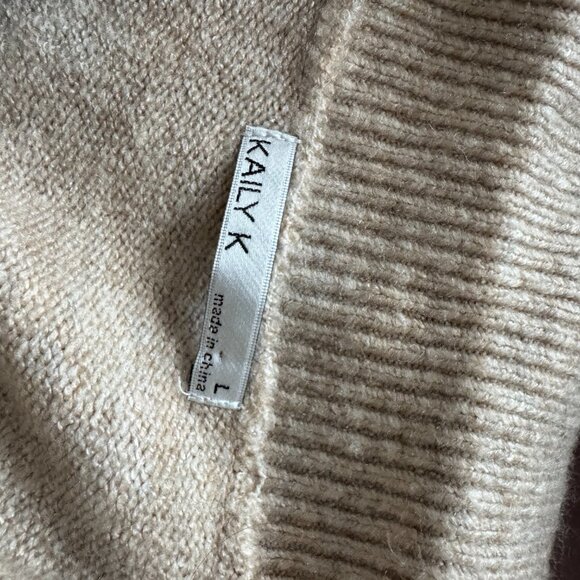 Blue & Cream Argyle Sweater - Picture 3 of 4